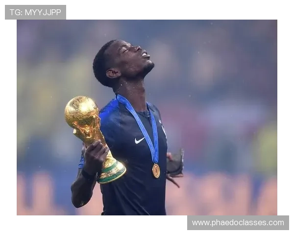 东山再起的足球明星们如何重塑辉煌与梦想的旅程 东山再起的足球明星们如何重塑辉煌与梦想的旅程