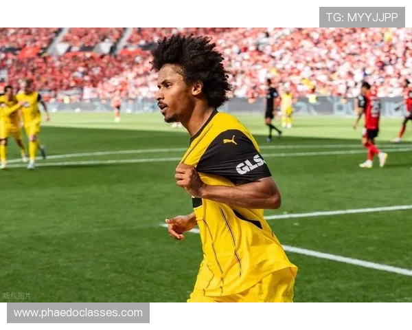 全球足球明星身价排行榜揭晓最贵球员是谁引发热议 全球足球明星身价排行榜揭晓最贵球员是谁引发热议