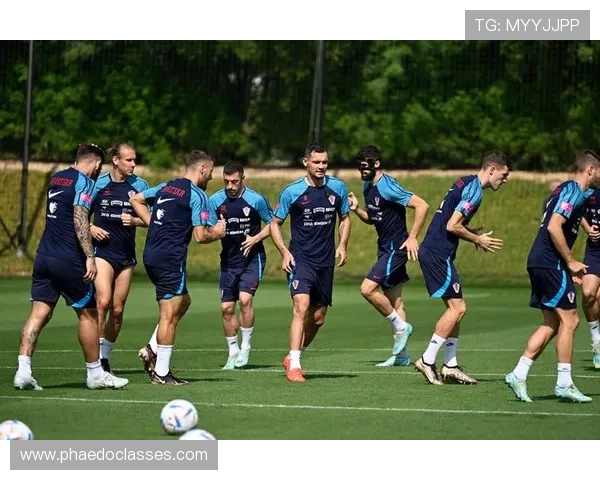 武汉羽毛球队在世界杯积分榜上以86分稳居第一展现强劲实力 武汉羽毛球队在世界杯积分榜上以86分稳居第一展现强劲实力