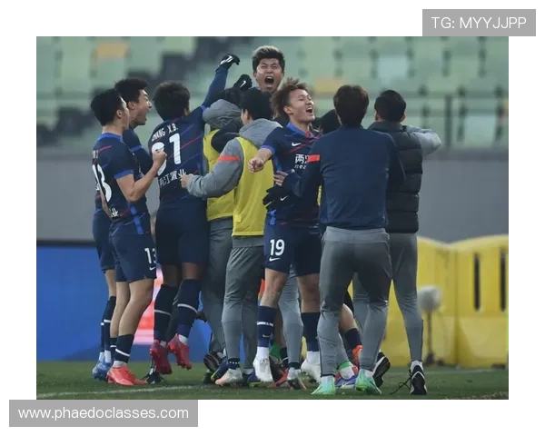 武汉网球队逆袭之路:从低谷到巅峰的荣耀之战